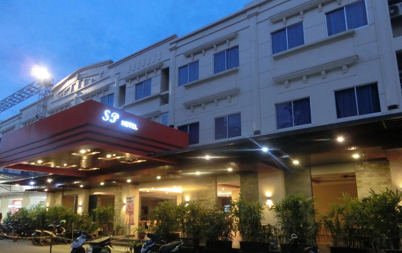 Sp Hotel Batu Aji Exterior foto